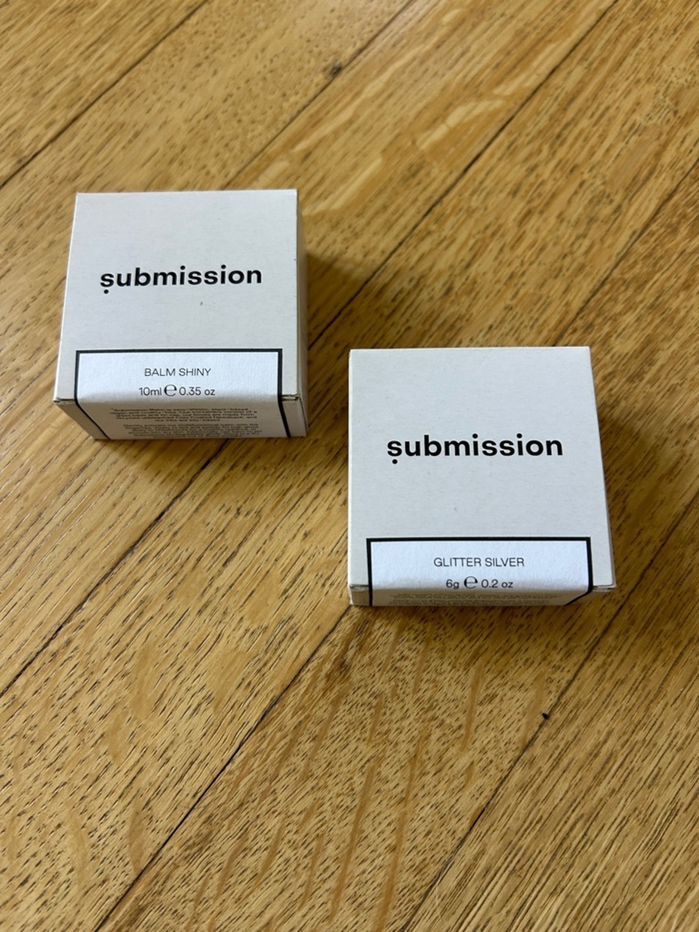 SUBMISSION BEAUTY Glitter Silver and Balm Shiny plant-based glitter alternative